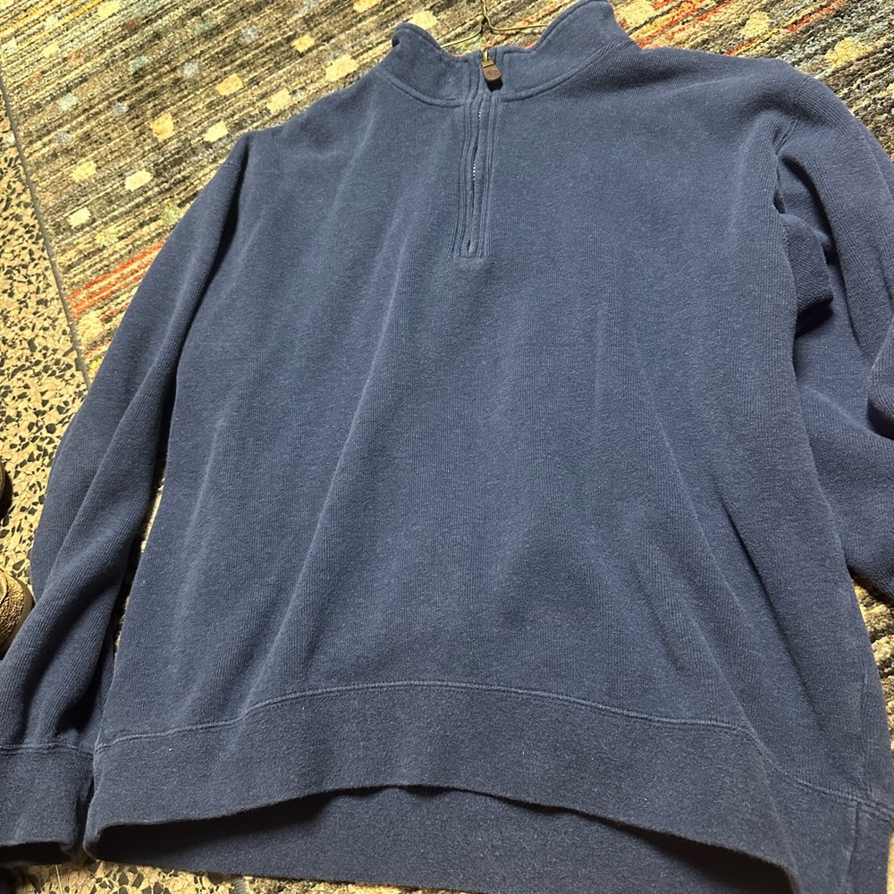Orvis quarter zip. Size large.